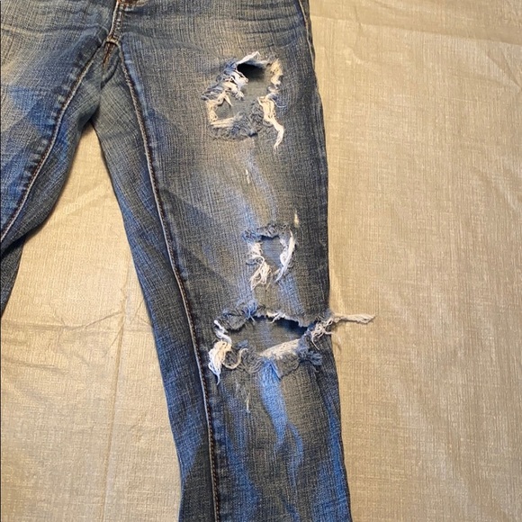 Ripped jeans - Picture 3 of 4